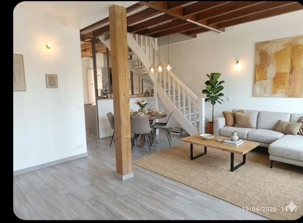 Biarritz Aguilera spacieux T5 traversant En Duplex
