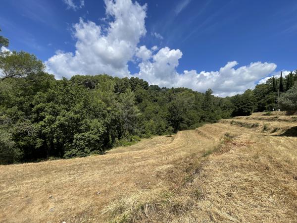 Terrain à vendre à Tourrettes (83440) - Var