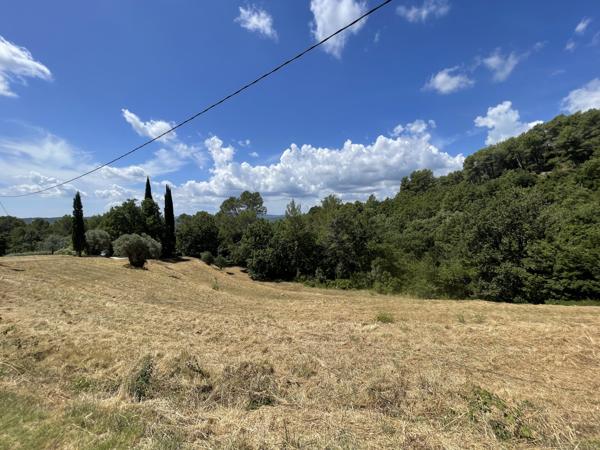 Terrain à vendre à Tourrettes (83440) - Var