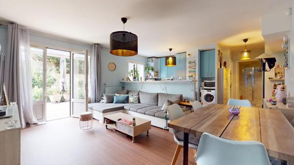 Superbe T2 - 48m2 - 55m2 de terrasse