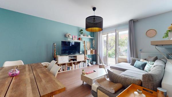 Superbe T2 - 48m2 - 55m2 de terrasse