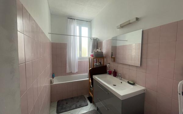 Appartement à vendre    4 pièces • 63,10 m2 Les Lilas