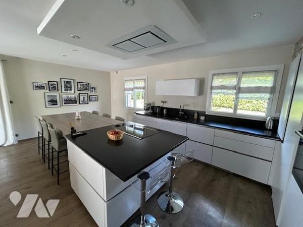 Maison de construction traditionnelle 2000