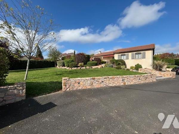 Maison de construction traditionnelle 2000