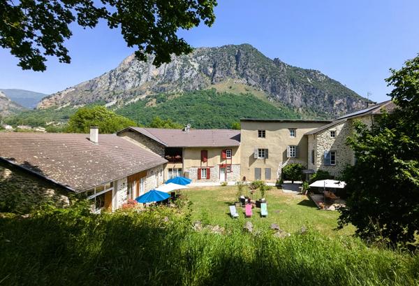 Maison à vendre à Tarascon-sur-Ariège (09400) - Ariège