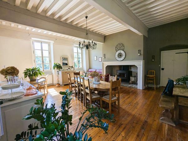 Maison à vendre à Tarascon-sur-Ariège (09400) - Ariège