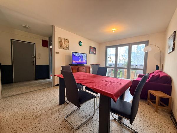 Appartement F3,70 m² avec cave, 2 chambres, Perpignan, secteur moulin à vent