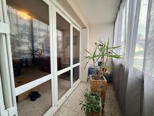 Appartement F3,70 m² avec cave, 2 chambres, Perpignan, secteur moulin à vent