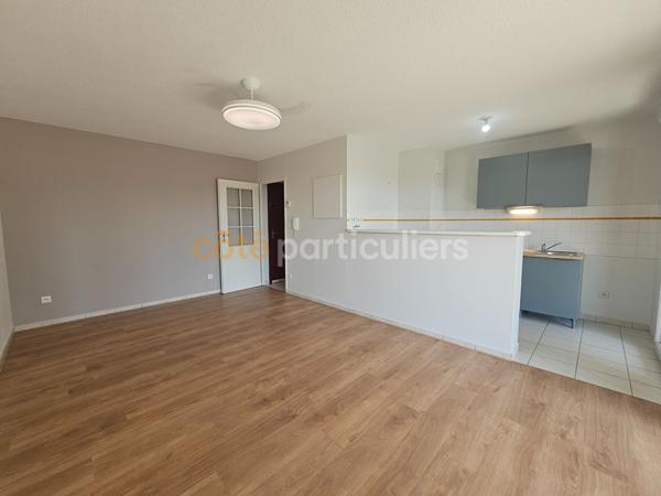Location
                Appartement43 m² - 2 Pièces -
                    AGEN (47000)