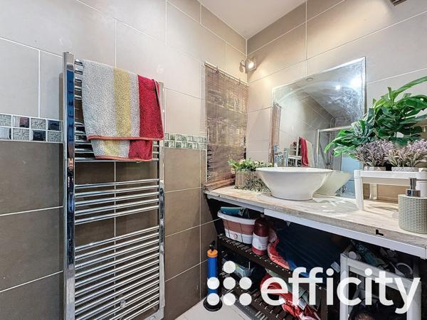 Maison 6 pièces - 167 m² Exclusivité efficity