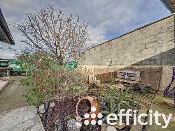 Maison 6 pièces - 167 m² Exclusivité efficity