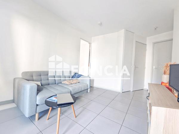 Location Appartement 2 pièces 37.7 m² - 6 AVENUE PHILIPPE VIAL Voiron 38500