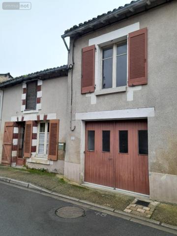 Maison à restaurer à vendre à Moncontour dans la Vienne (86330), ref : 86056/1   
Centre-bourg