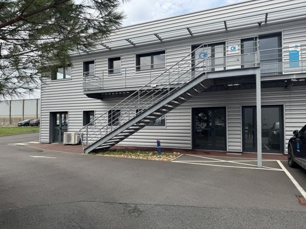 Bureaux 130 m²