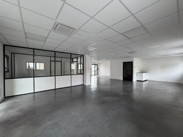 Bureaux 130 m²