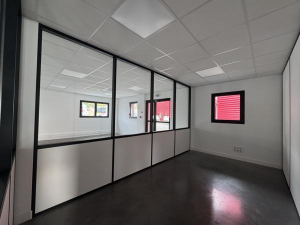 Bureaux 130 m²
