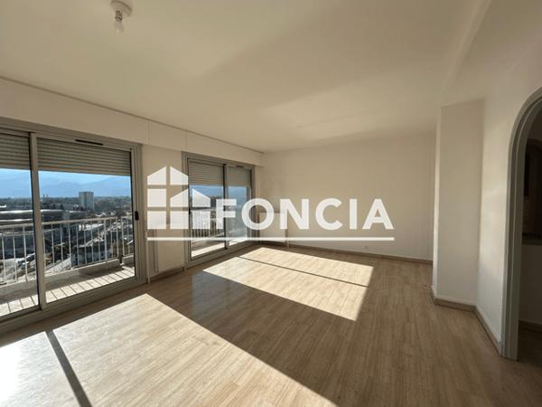 Location Appartement 4 pièces 93.8 m² - 1 RUE MORTILLET Grenoble 38000