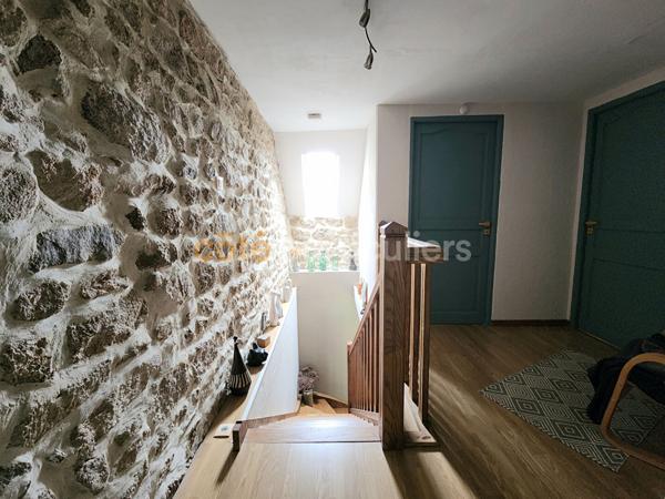Vente
                Maison150 m² - 7 Pièces -
                    LE CREUSOT (71200)