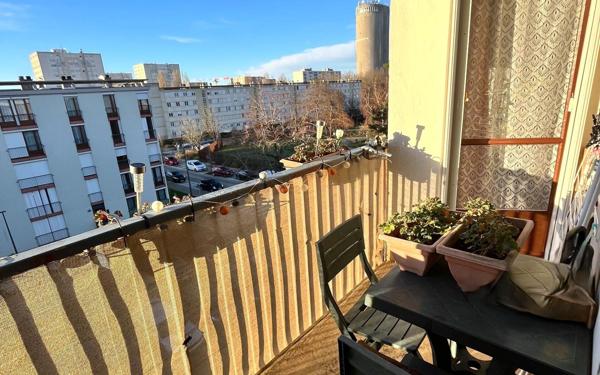 Appartement à vendre    3 pièces • 76,07 m2 Beauvais