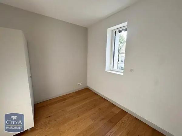 Appartement à louer 3 pièces 61.56m² Nantes (44300)