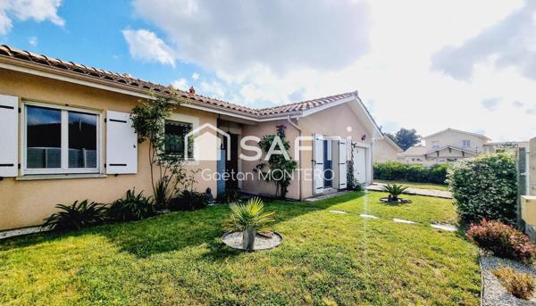 À vendre – Maison de plain-pied avec piscine à Parentis-en-Born