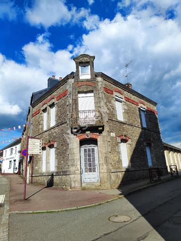 Maison de ville à vendre à Locminé Centre - 4 chambres