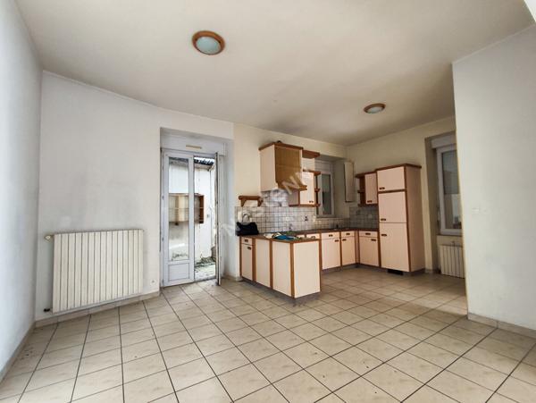 Maison de ville à vendre à Locminé Centre - 4 chambres