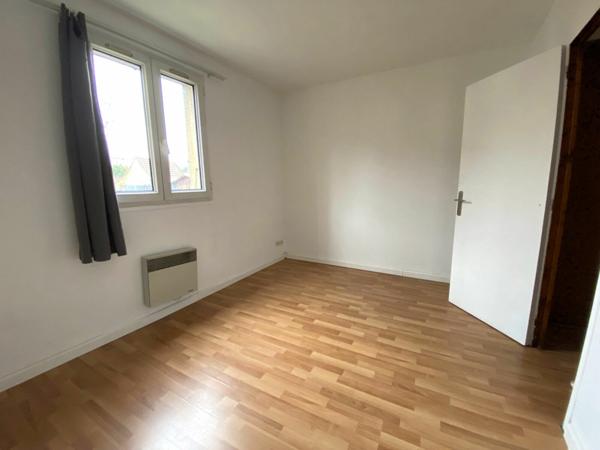 Appartement à louer    2 pièces • 33,42 m2 Élancourt