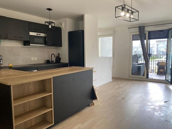 3 pièces à ASNIERES Loyer 1 650 €/mois charges comprises **  - Référence  525CC