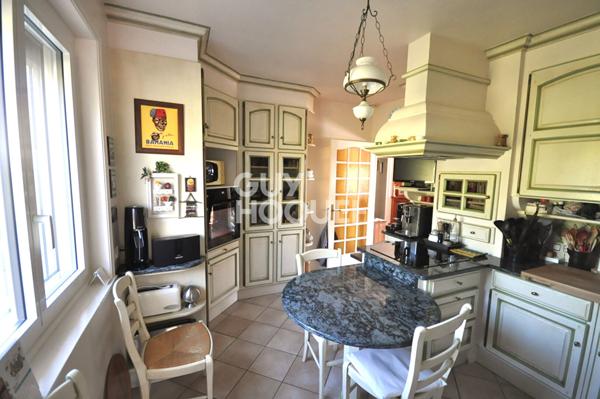 Maison individuelle à Saint Symphorien Sur Coise de 165 m2