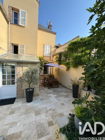 Maison à vendre 6 pièces 226 m² Sens