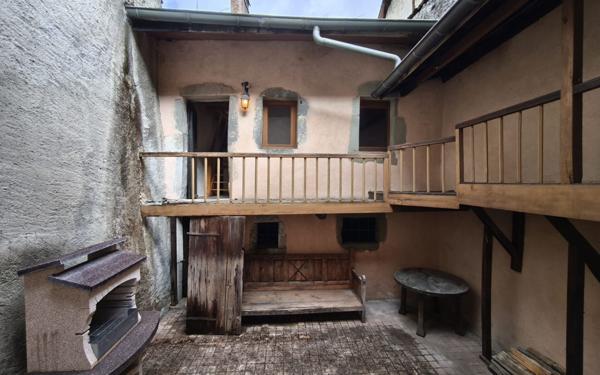 Maison à vendre    6 pièces •  Alby-sur-Chéran