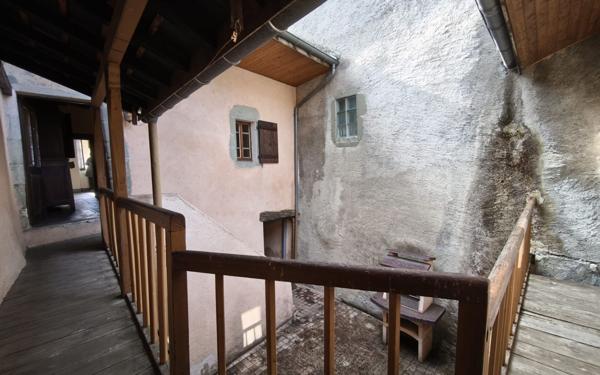 Maison à vendre    6 pièces •  Alby-sur-Chéran