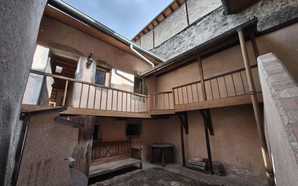 Maison à vendre    6 pièces •  Alby-sur-Chéran