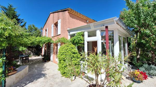 Ventabren RARE maison position dominante 190m2 au calme, vue imprenable, piscine