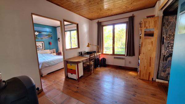 Ventabren RARE maison position dominante 190m2 au calme, vue imprenable, piscine