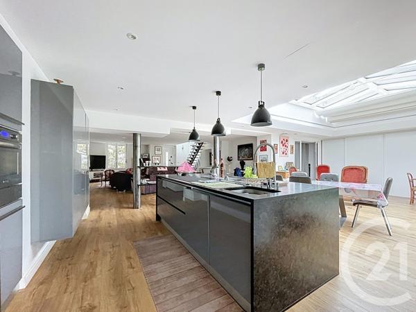 Maison à vendre  8 pièces - 230 m2 REZE - 44