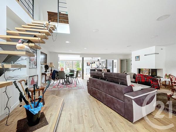 Maison à vendre  8 pièces - 230 m2 REZE - 44