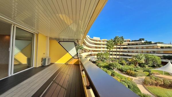 3 Pièces VUE MER PANORAMIQUE les pieds dans l'eau