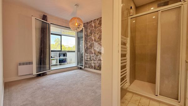 3 Pièces VUE MER PANORAMIQUE les pieds dans l'eau