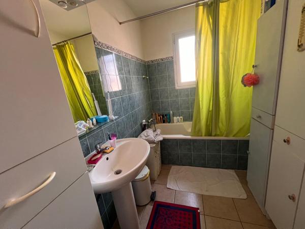 Frontignan (34110) Villa avec deux niveaux quasi indépendants - Produit rare - Frontignan