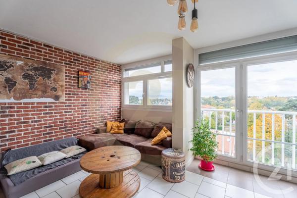 Appartement T4 à vendre  4 pièces - 78,40 m 2   TASSIN LA DEMI LUNE  - 69
