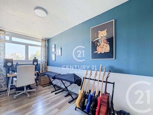 Appartement T4 à vendre  4 pièces - 78,40 m 2   TASSIN LA DEMI LUNE  - 69