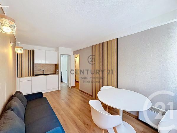 Appartement Studio à vendre  1 pièce - 30,52 m 2   NICE  - 06
