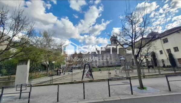 Appartement de 100m² avec Charme Unique en Hyper Centre