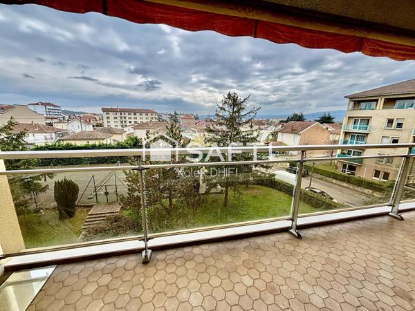 calme, sécurisé, gare et commerces à pied,