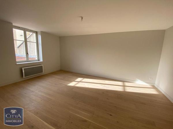 Appartement à louer 3 pièces 69m²