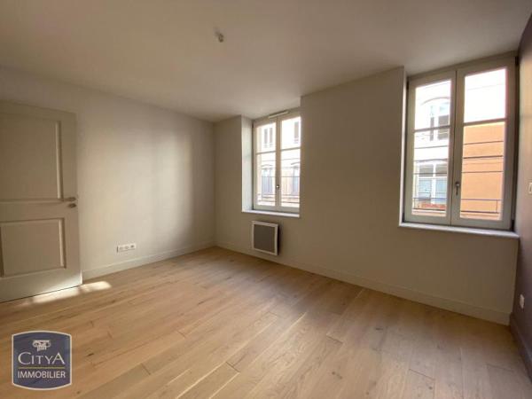 Appartement à louer 3 pièces 69m²
