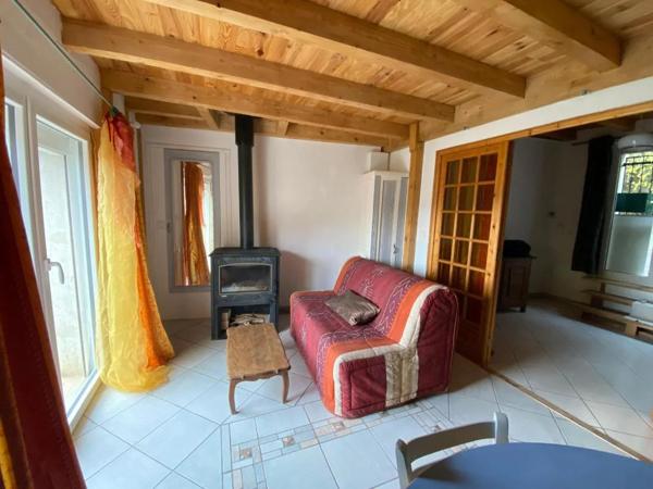 Maison à louer à Saint-Roman (26410)
