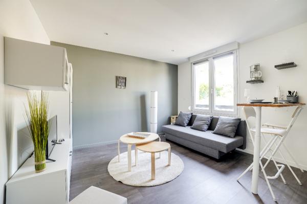 Châtel Guyon studio rénové avec parking privé et cellier Châtel-Guyon (63140)